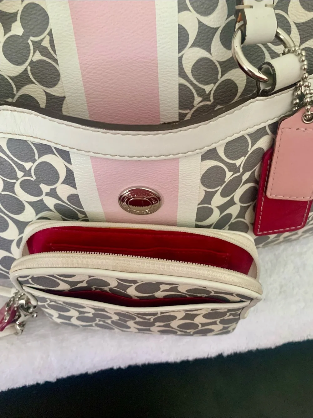 Coach Heritage Signature Cream and Gray Patterned Handbag with Pink Accent